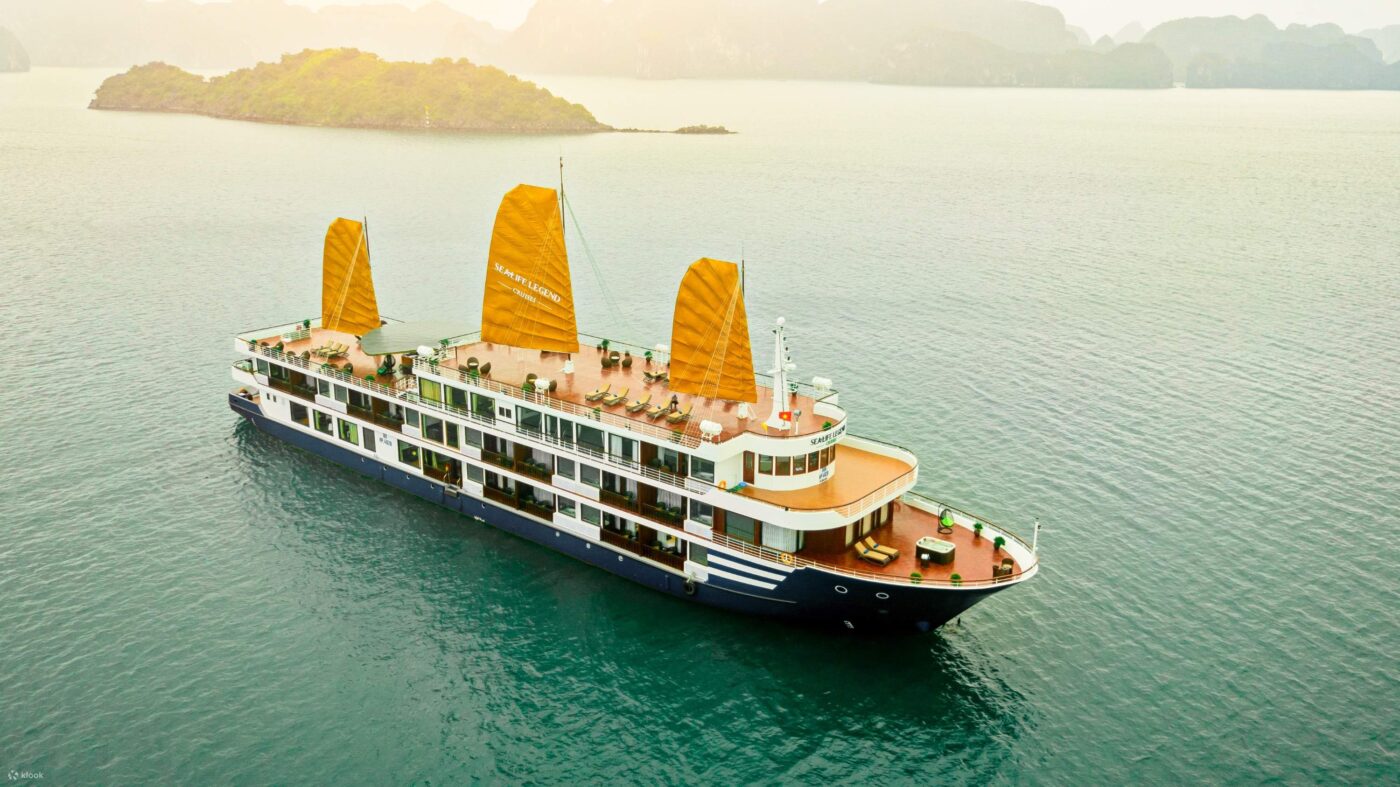 Erina Cruise Itinerary 2 Days 1 Night
