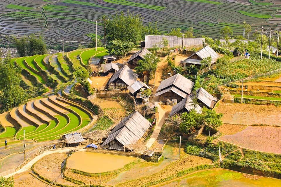 HANOI – SAPA – CATCAT – LAOCHAI – TAVAN – TRAM TON – SILVER WTER FALL 3 DAYS – 2 NIGHTS